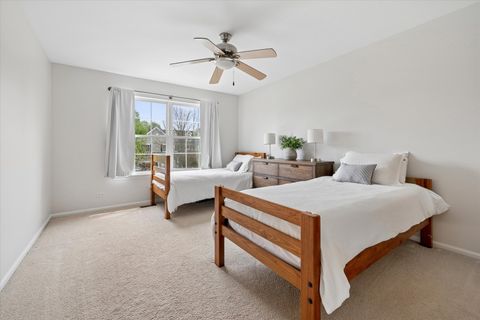 Tiny photo for 2304 Sarazen Drive, Vernon Hills, IL 60061 (MLS # 12639418)
