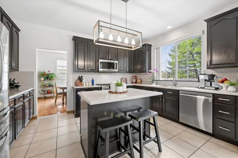 Tiny photo for 2304 Sarazen Drive, Vernon Hills, IL 60061 (MLS # 12639418)