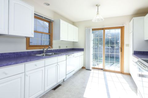 Tiny photo for 1418 Coral Bell Drive, Joliet, IL 60435 (MLS # 12447847)