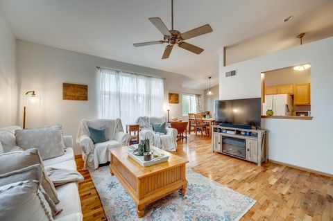 Tiny photo for 4330 Odonohue Drive, Joliet, IL 60431 (MLS # 12502026)