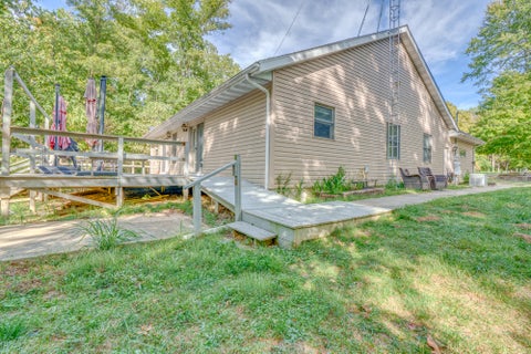 Tiny photo for 18355 N Miller Lake Lane, Mt Vernon, IL 62864 (MLS # 12774774)