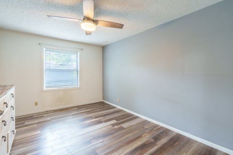 Tiny photo for 18355 N Miller Lake Lane, Mt Vernon, IL 62864 (MLS # 12774774)
