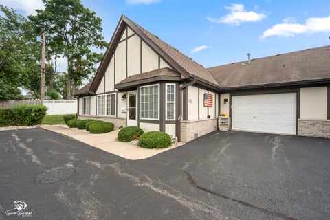 Photo of 1716 Willow Circle Drive #0, Crest Hill, IL 60403 (MLS # 12718909)