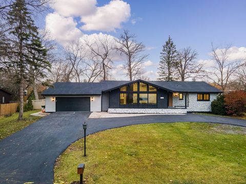 302 E Shady Drive Palatine IL 60067