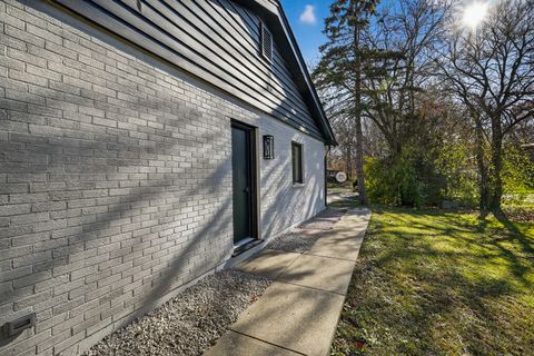 Tiny photo for 302 E Shady Drive, Palatine, IL 60067 (MLS # 12523904)