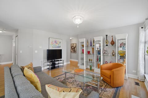 Tiny photo for 109 Meadowbrook Lane #44A, Lake Bluff, IL 60044 (MLS # 12645665)