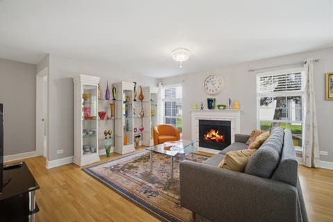 Tiny photo for 109 Meadowbrook Lane #44A, Lake Bluff, IL 60044 (MLS # 12645665)