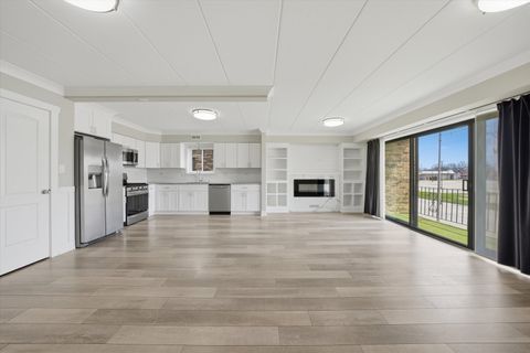 Tiny photo for 4854 W 122nd Street #2E, Alsip, IL 60803 (MLS # 12624776)