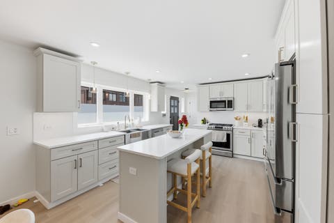 Tiny photo for 6242 S Mulligan Avenue, Chicago, IL 60638 (MLS # 12744068)