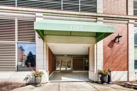 Tiny photo for 1717 S Prairie Avenue #2301, Chicago, IL 60616 (MLS # 12600995)