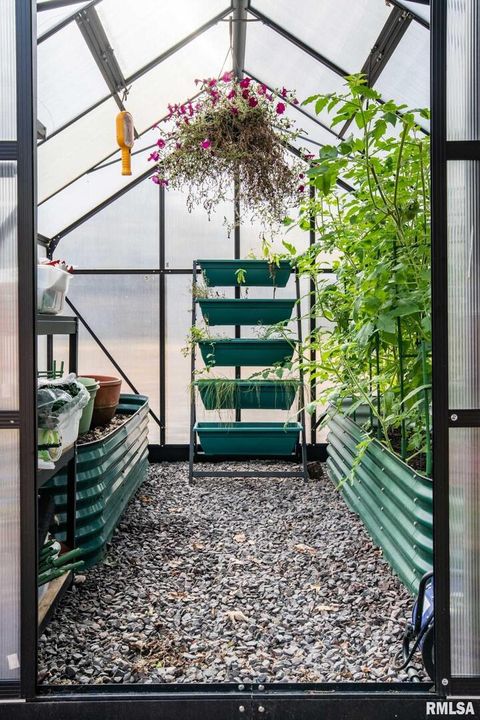 Tiny photo for 202 Dinah Lane, Marion, IL 62959 (MLS # QC4269361)