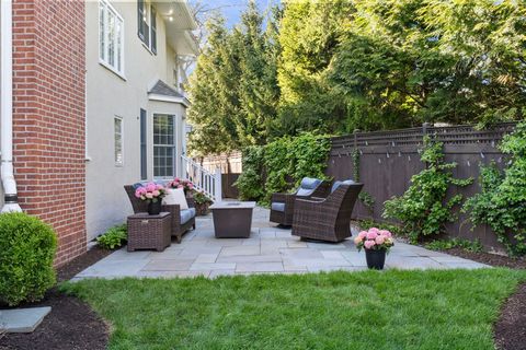 Tiny photo for 646 Prospect Avenue, Winnetka, IL 60093 (MLS # 12441761)