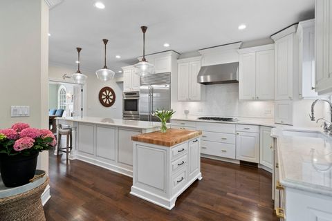 Tiny photo for 646 Prospect Avenue, Winnetka, IL 60093 (MLS # 12441761)