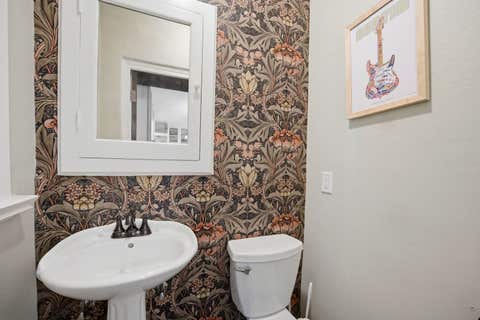 Tiny photo for 41 Hamilton Avenue, Elgin, IL 60123 (MLS # 12738462)