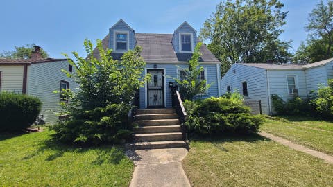 Photo of 110 W 140th Court, Riverdale, IL 60827 (MLS # 12723735)