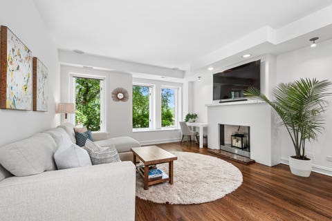 Tiny photo for 317 W WEBSTER Avenue #2, Chicago, IL 60614 (MLS # 12682174)