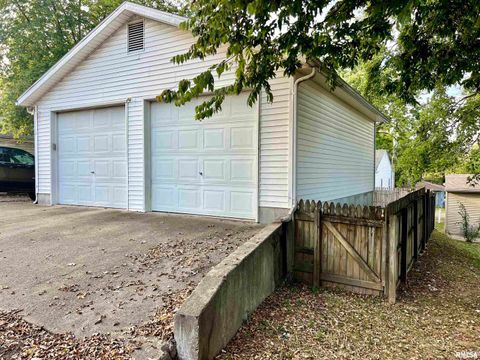 Tiny photo for 404 OAK Street, Anna, IL 62906 (MLS # QC4267597)