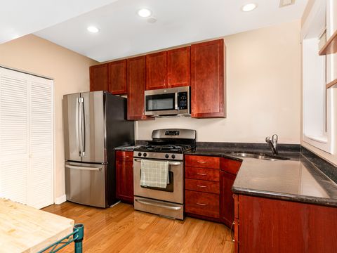 Tiny photo for 4936 N Winthrop Avenue #2W, Chicago, IL 60640 (MLS # 12565977)