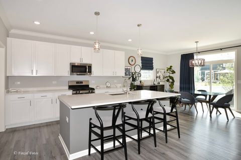 Tiny photo for 1091 Sugar Maple Drive, Crystal Lake, IL 60012 (MLS # 12457697)