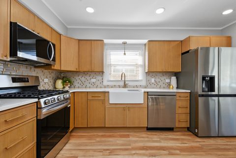 Tiny photo for 9313 S 82nd Court, Hickory Hills, IL 60457 (MLS # 12554404)