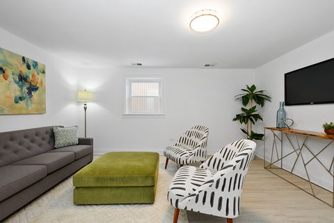 Tiny photo for 9313 S 82nd Court, Hickory Hills, IL 60457 (MLS # 12554404)