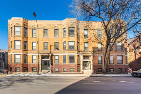 726 W Addison Street 3 Chicago IL 60613