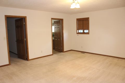 Tiny photo for 3 Delmar Drive, Clinton, IL 61727 (MLS # 12508806)