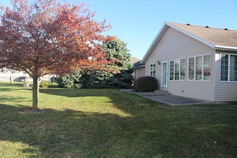 Tiny photo for 3 Delmar Drive, Clinton, IL 61727 (MLS # 12508806)