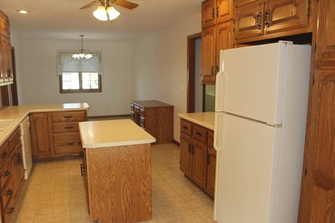 Tiny photo for 3 Delmar Drive, Clinton, IL 61727 (MLS # 12508806)