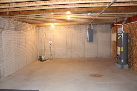 Tiny photo for 3 Delmar Drive, Clinton, IL 61727 (MLS # 12508806)