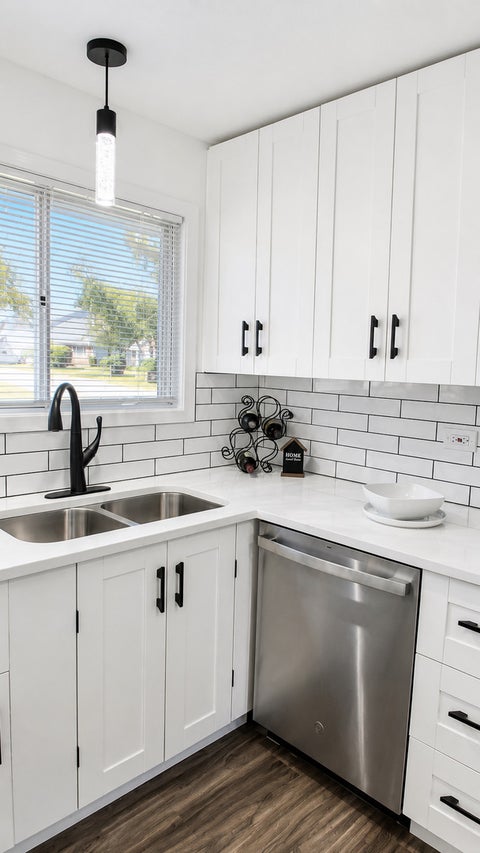 Tiny photo for 523 Alton Court, Carol Stream, IL 60188 (MLS # 12720300)