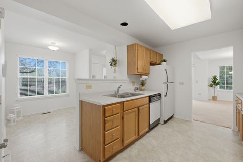 Tiny photo for 442 Cromwell Circle #1, Bartlett, IL 60103 (MLS # 12640385)