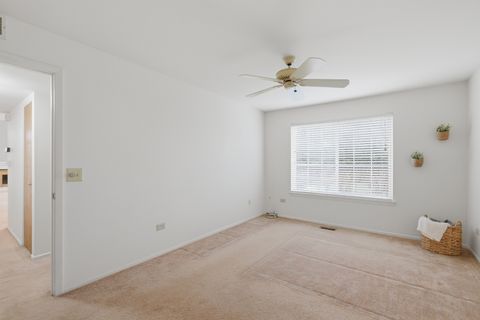 Tiny photo for 442 Cromwell Circle #1, Bartlett, IL 60103 (MLS # 12640385)