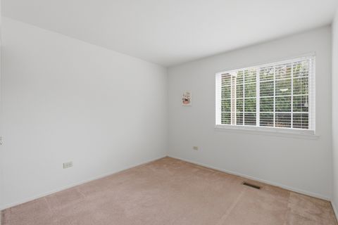 Tiny photo for 442 Cromwell Circle #1, Bartlett, IL 60103 (MLS # 12640385)