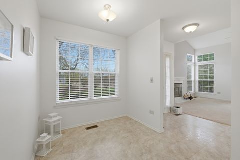 Tiny photo for 442 Cromwell Circle #1, Bartlett, IL 60103 (MLS # 12640385)