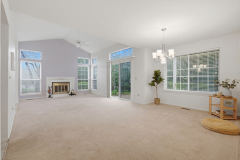 Tiny photo for 442 Cromwell Circle #1, Bartlett, IL 60103 (MLS # 12640385)