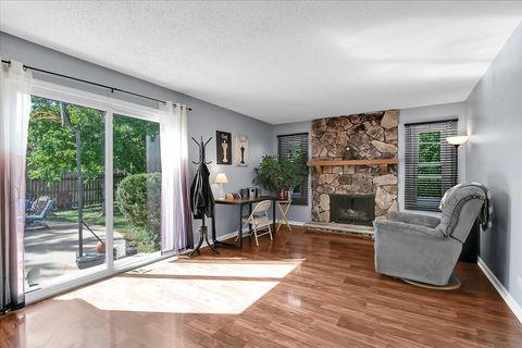 Tiny photo for 2509 Brook Lane, Aurora, IL 60504 (MLS # 12487954)