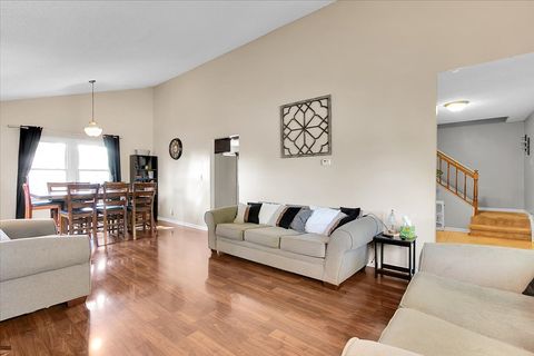 Tiny photo for 2509 Brook Lane, Aurora, IL 60504 (MLS # 12487954)