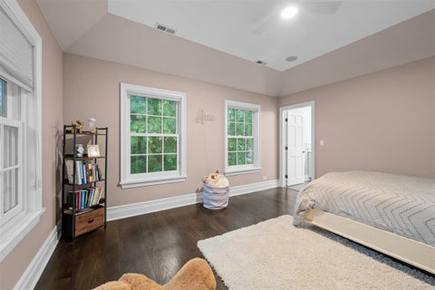 Tiny photo for 644 Beaver Road, Glenview, IL 60025 (MLS # 12711982)