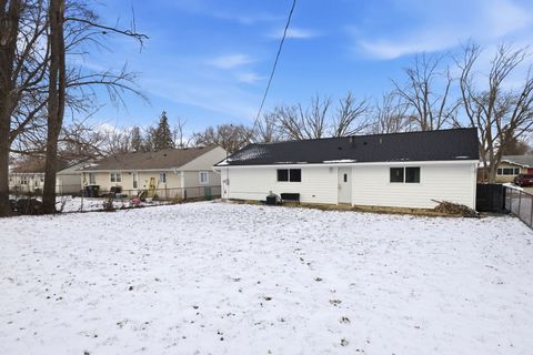 Tiny photo for 733 Oriole Drive, Streamwood, IL 60107 (MLS # 12547137)