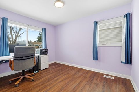 Tiny photo for 733 Oriole Drive, Streamwood, IL 60107 (MLS # 12547137)