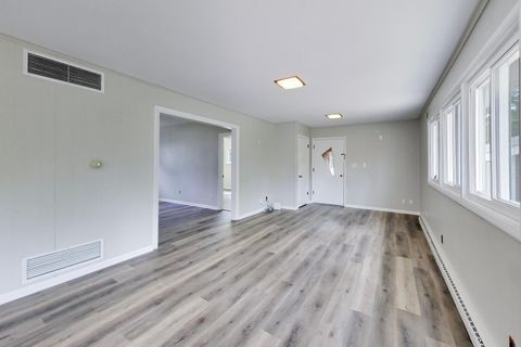 Tiny photo for 714 W Memorial Road, Bensenville, IL 60106 (MLS # 12657910)