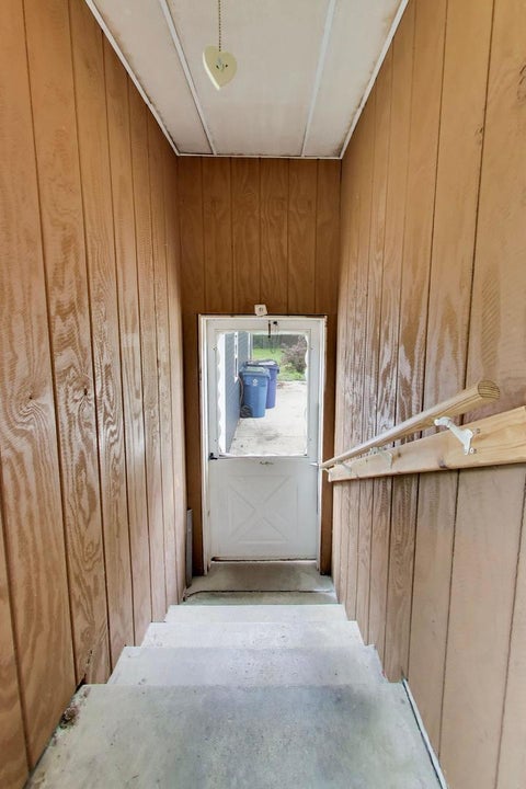 Tiny photo for 714 W Memorial Road, Bensenville, IL 60106 (MLS # 12657910)