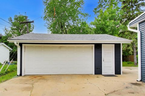 Tiny photo for 714 W Memorial Road, Bensenville, IL 60106 (MLS # 12657910)