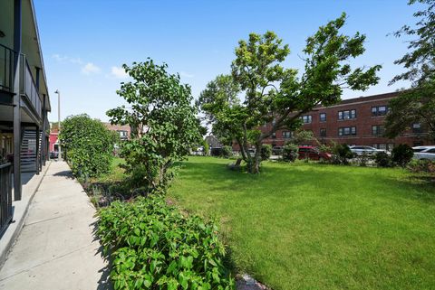 Tiny photo for 2716 Ridgeland Avenue #7, Berwyn, IL 60402 (MLS # 12421335)
