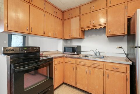Tiny photo for 2716 Ridgeland Avenue #7, Berwyn, IL 60402 (MLS # 12421335)