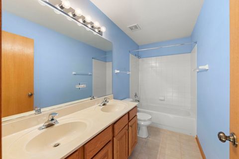 Tiny photo for 2532 Sagamore Circle, Aurora, IL 60503 (MLS # 12478729)