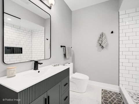 Tiny photo for 5515 Alabama Avenue, Clarendon Hills, IL 60514 (MLS # 12502809)