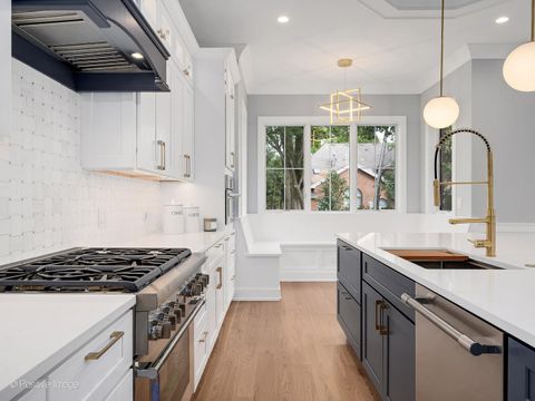 Tiny photo for 5515 Alabama Avenue, Clarendon Hills, IL 60514 (MLS # 12502809)