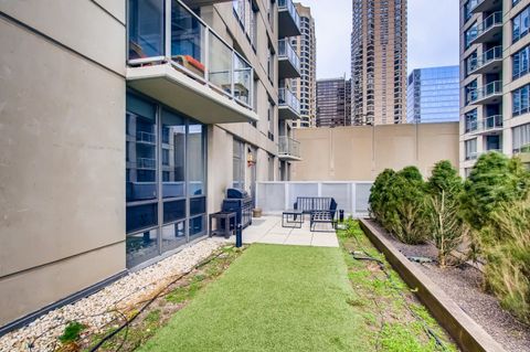 Tiny photo for 600 N LAKE SHORE Drive #1010, Chicago, IL 60611 (MLS # 12561810)